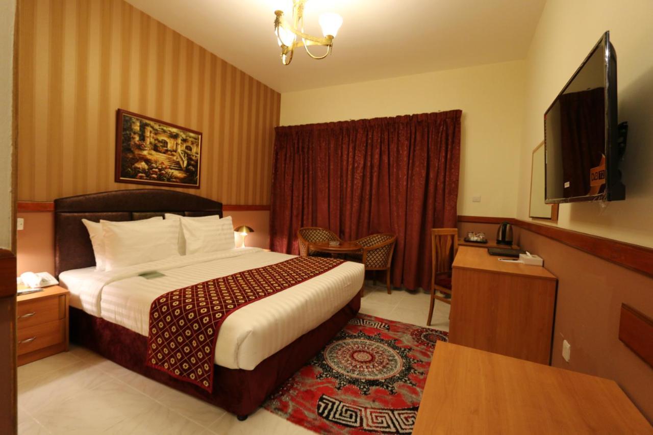 New California Hotel Dubaj Zewnętrze zdjęcie